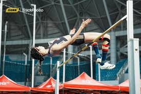 洲足球的高 洲足球的高